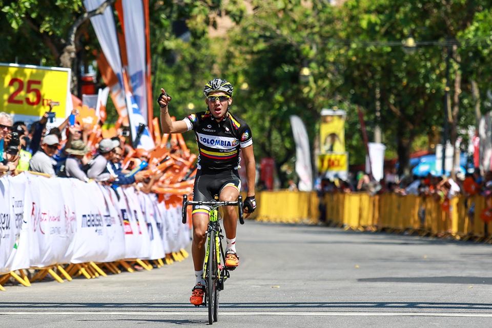 在环兰卡威第一站的争夺中，谁都没有想到，突围近百公里的哥伦比亚的Duber获得了第一站的冠军。