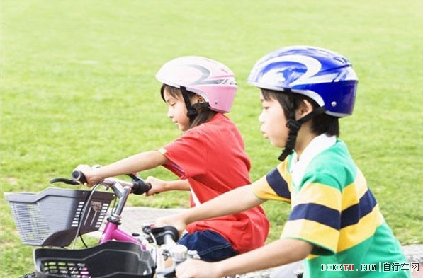 孩子骑车,头盔,孩子安全