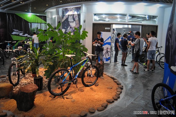2013 FUJI富士自行车经销商大会次日 工厂参观