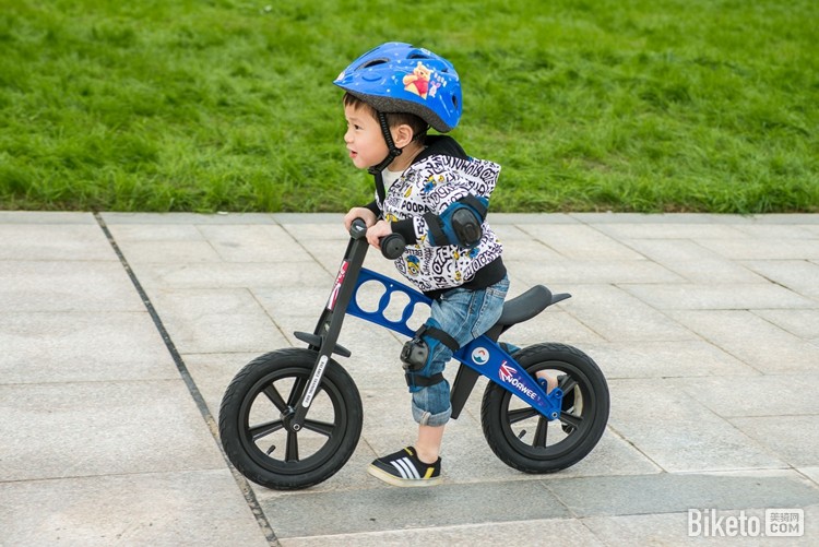 孩童探索自然第一步 儿童节礼物之NORWEE滑步车 - 美骑网|Biketo.com