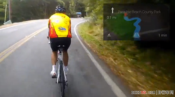 [视频]谷歌眼镜全新语音控制 未来骑士导航装备