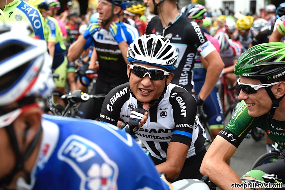 Ji Cheng (Giant - Shimano), ended the day down 5 hours and 43 minutes to Vincenzo Nibali, but he's about to become the first Chinese rider to complete the Tour de France
