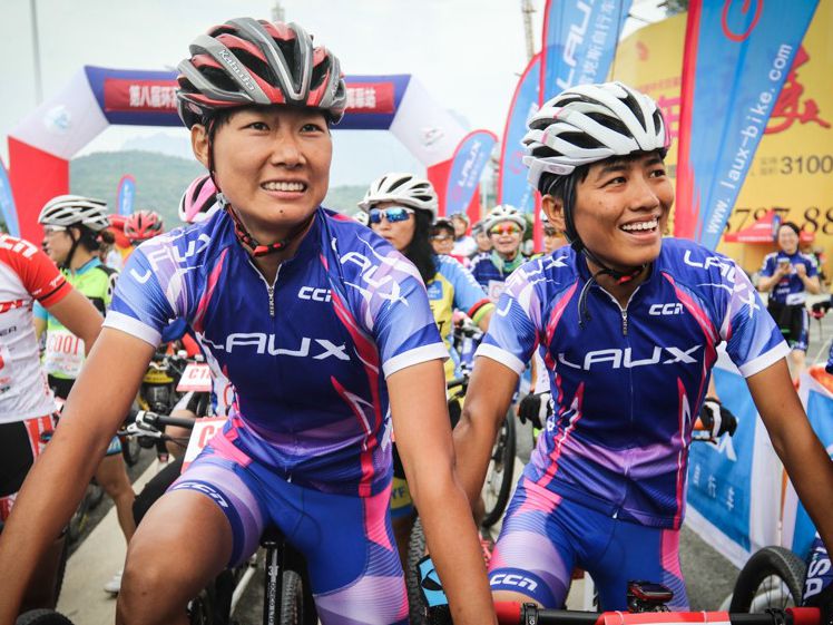 第八届环湘自行车赛 “雷克斯杯”张家界揭幕赛