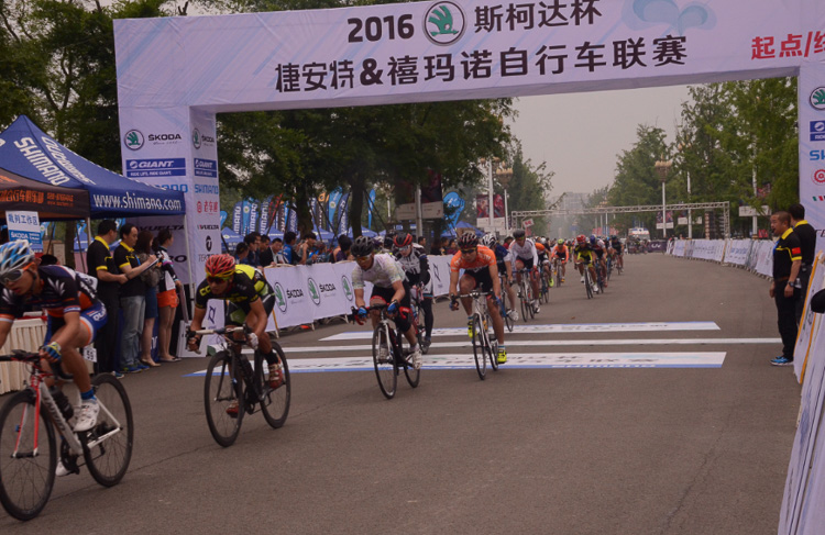 山地车比赛,成都,2016斯柯达杯捷安特&禧玛诺自行车联赛