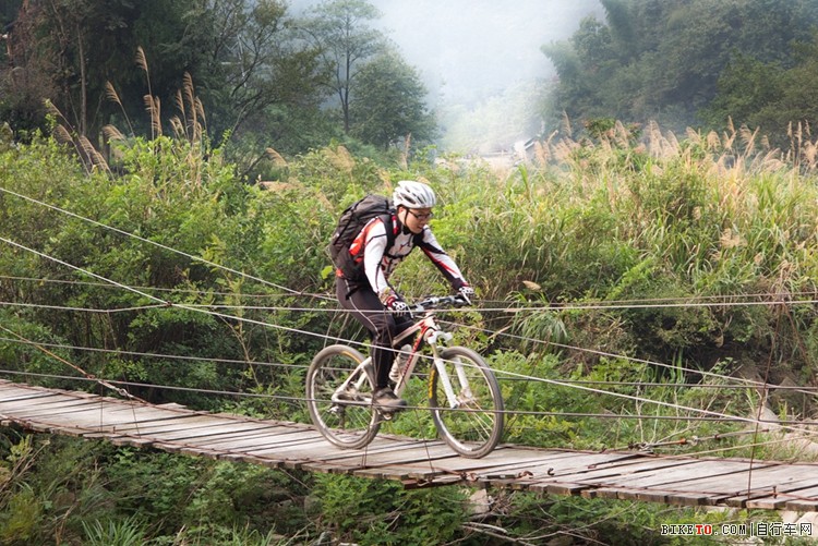 骑行穿越肖坑大峡谷:爬坡篇 - BIKETO自行车网